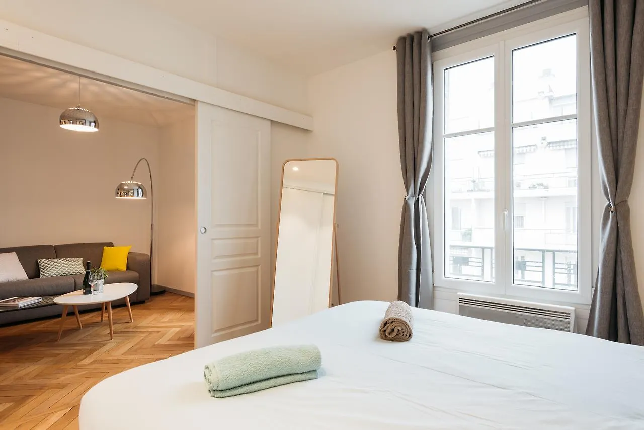 DIFY Cosy - Centre Ville Lyon 0*,